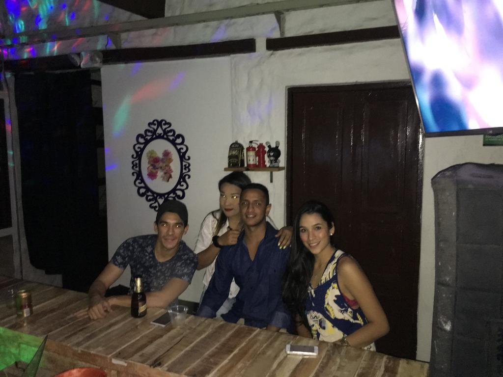 Mila Hostel Medellín Dış mekan fotoğraf