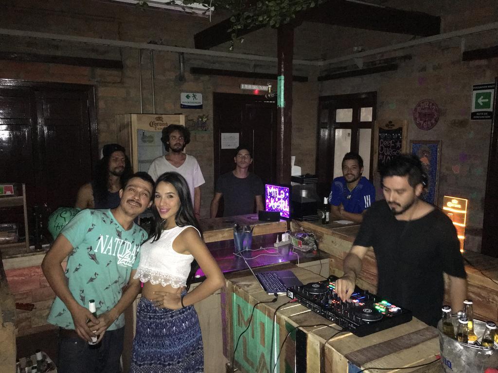 Mila Hostel Medellín Dış mekan fotoğraf